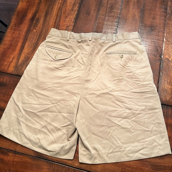 Polo by Ralph Lauren Tan Flat Front Shorts - Picture 2 of 3